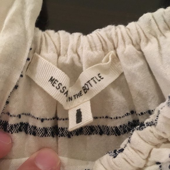 MESSAGE IN THE BOTTLE Popover Ruffle Romper - 1 Month - Picture 4 of 6